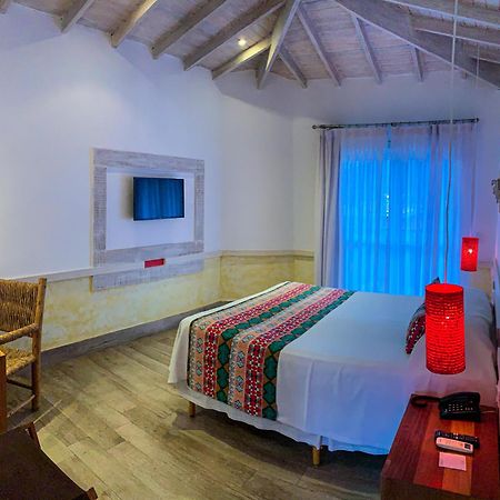 Pousada Vila Das Velas Ilhabela Buitenkant foto